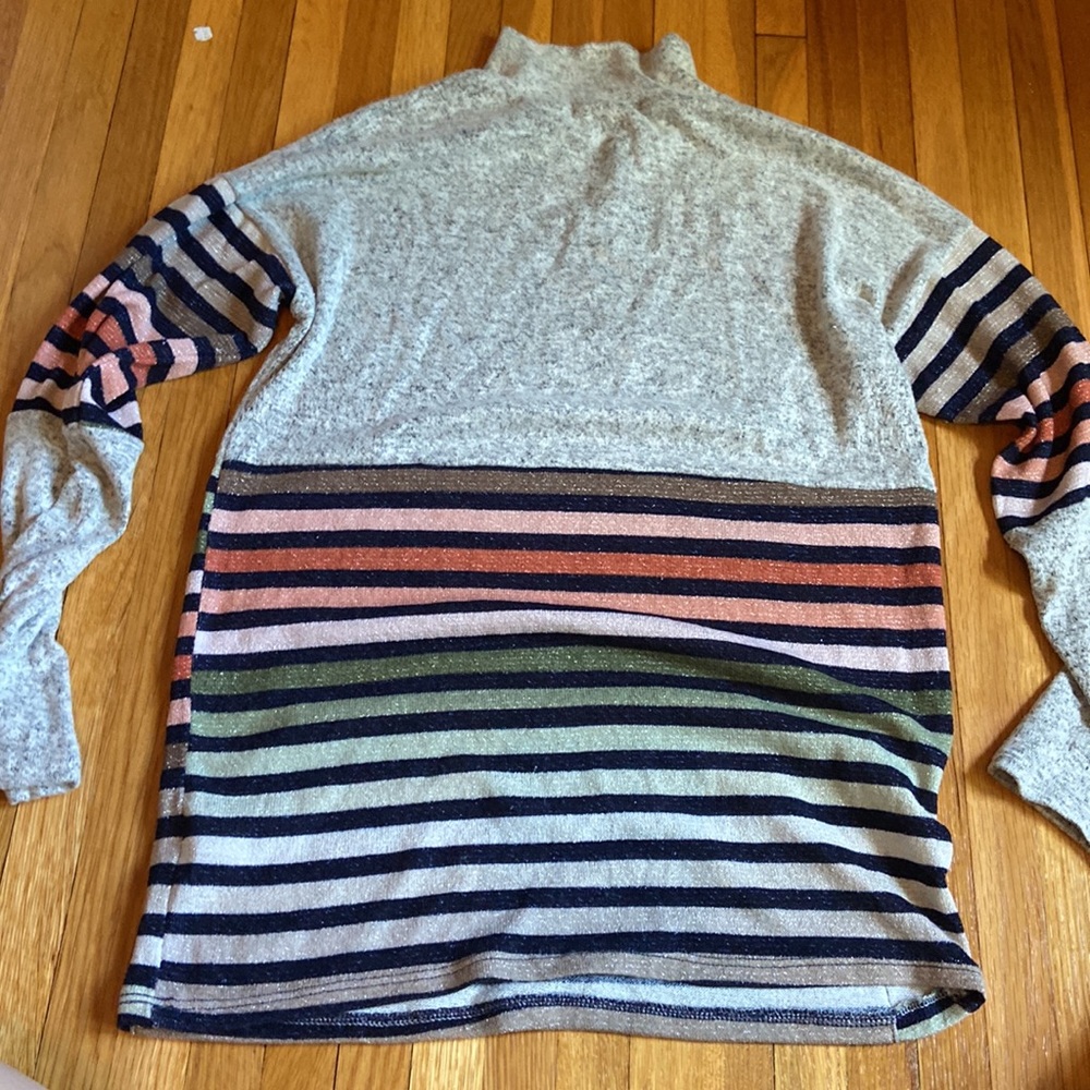 NWT Reborn J 3/4 zip - Picture 5 of 5